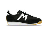 Basket Karhu Mestari Black White Élégance monochrome et confort rétro Sneakers rétro running Baskets vintage Sneakers scandinaves Confort et performance Chaussures running lifestyle Look casual sportif