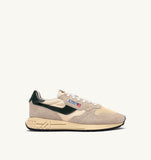 Profil droit des baskets Autry Reelwind en suede beige et vert, sneakers homme tendance, dispo Versailles