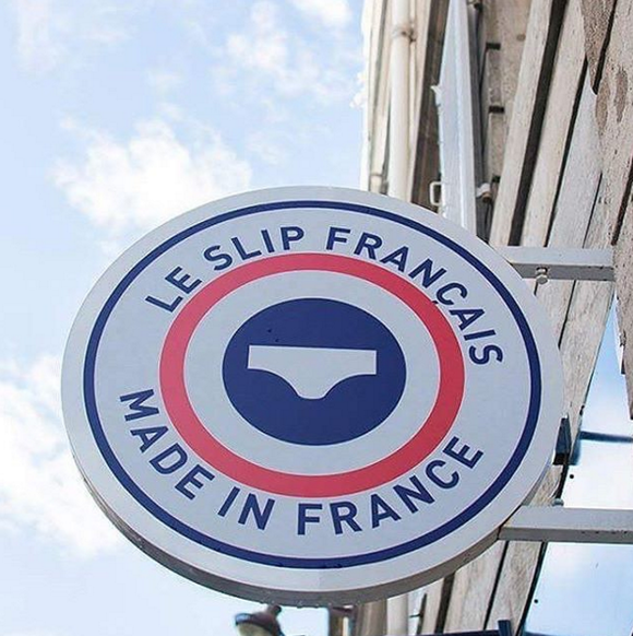 La marque Le Slip Français est disponible en boutique à Versailles !