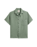 Chemise Cornelius Portuguese Flannel verte à manches courtes, texture gaufre, col cubain, poche poitrine.