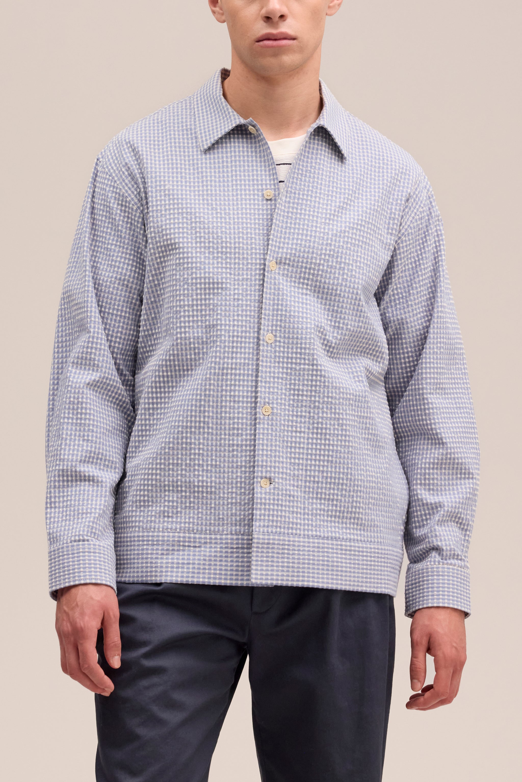 VALENTINO GARAVANI Veste boutonnée dorée doublée marine Laine Bleu