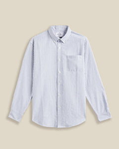 Chemise à rayures noires et blanches Belavista – coupe droite, col boutonné, 100 % coton. Une pièce estivale raffinée signée Portuguese Flannel, disponible chez SEE YOU à Versailles.