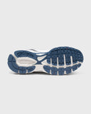 SHOES FEMME TOILE ET CUIR BLANC DETAILS BLEU MERCER Baskets en cuir d’ananas vegan
Mercer Amsterdam The Re-Run Pineapple test & avis
Sneakers rétro durables et stylées
Baskets éco-friendly mode streetwear
Chaussures sans cuir Mercer Amsterdam