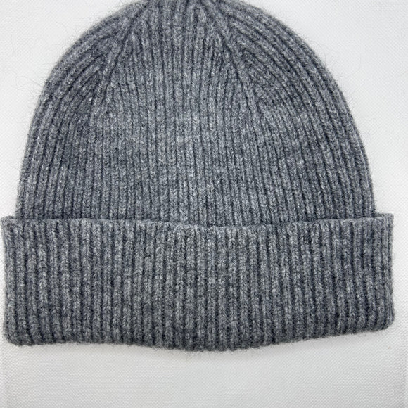 BONNET EN LAINE FINE GRIS FONCÉ 