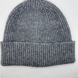 BONNET EN LAINE FINE GRIS FONCÉ 