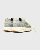 SHOES RECYCLÉ BOUTEILLE PLASTIQUE ANANAS MERCER  Baskets en nubuck olive/gris/blanc
Mercer Amsterdam The Re-Run Max avis
Sneakers avec semelle EVA confortable
Chaussures avec semelle en caoutchouc recyclé
Baskets tendance 2025 Mercer Amsterdam
