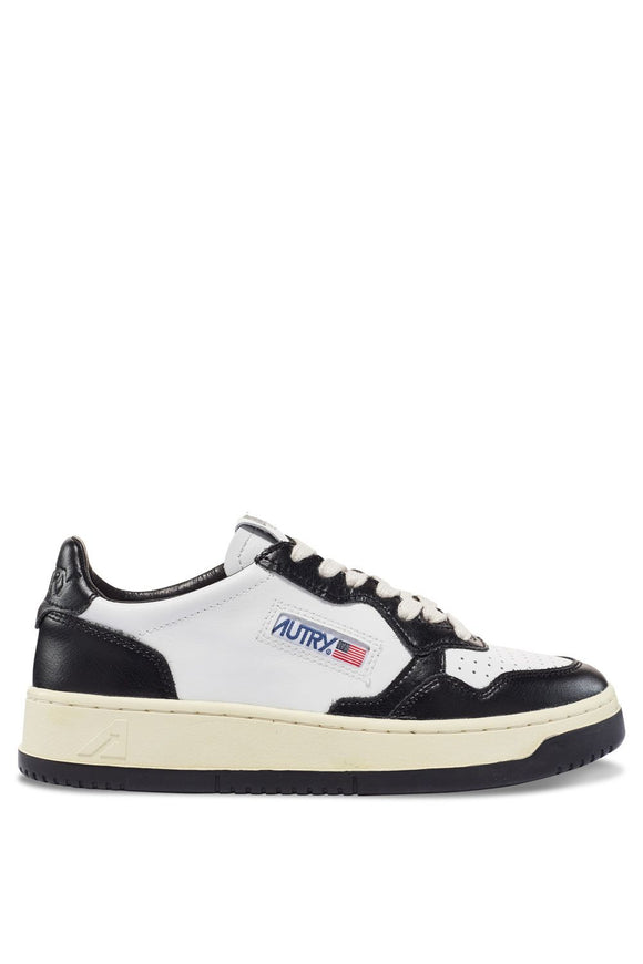 AUTRY SNEAKERS HOMME MEDALIST LOW EN CUIR BLANC ET NOIR