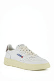 CHAUSSURE EN CUIR BLANC EMPIÈCEMENT MARRON 