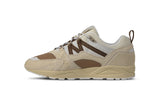 CHAUSSURES SNEAKERS BASKET KARHU SOLIDE CONFORT RUNNING LIFESTYLE MARRON BLANC BEIGE DURABLE HOMME FEMME MODE PRINTEMPS ETE FUSION 2.0 MARQUE FINLANDAISE ATHLETSME COURSE BOUTIQUE VERSAILLES 78 YVELINES FRANCE 