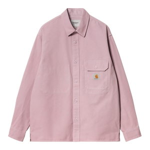 Chemise Reno Hortensia Carhartt WIP – coupe droite et confection en coton semi-épais pour un look casual et structuré. Son coloris violet Hortensia apporte une touche moderne et originale. Disponible chez SEE YOU, concept store à Versailles.