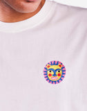 T-SHIRT YAGE blanc brodé OLOW homme col rond coupe classique logo multicolors marque francaise versailles homme concept store