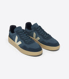 CHAUSSURE EN SUEDE BLEU MARINE LOGO GRIS VEJA 