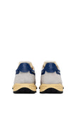 SNEAKERS ICONIQUES POUR HOMMES, CHAUSSURES DE SPORT AU LOOK RÉTRO, BASKETS INSPIRÉES DES ANNÉES 90, SNEAKERS MODE URBAINE CHIC, CHAUSSURES LÉGÈRES ET ROBUSTES, BASKETS POUR HOMMES MODERNES, SNEAKERS AUX COULEURS CLASSIQUES, CHAUSSURES POUR TENUES CASUAL, SNEAKERS DESIGN MINIMALISTE, BASKETS TENDANCE STREETWEAR, CHAUSSURES SPORTIVES POLYVALENTES, SNEAKERS AVEC SEMELLE ANTIDÉRAPANTE, BASKETS STYLE AMÉRICAIN, CHAUSSURES AVEC UN LOOK ÉPURÉ, SNEAKERS IDÉALES POUR LE QUOTIDIEN.
